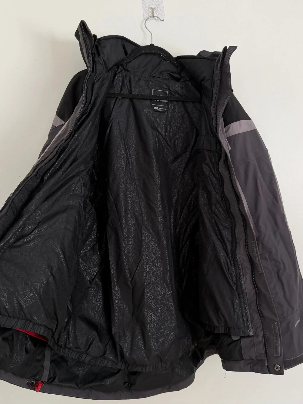 The North Face HyVent Hooded Insulated Ski Jacket Mens XL Black Gray Full Zip